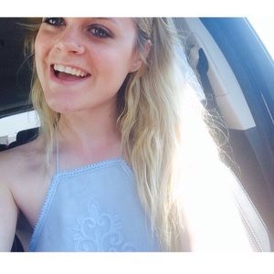 Meet your Posher, Brenna